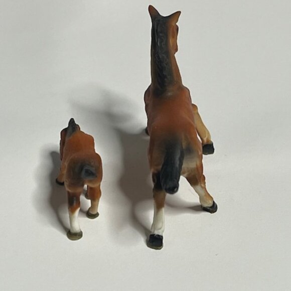 VTG Miniature Mama Horse & Colt Porcelain Figurines Brown Black - Picture 5 of 13